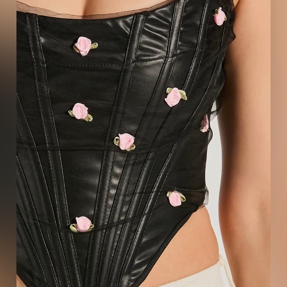 Windsor Tops - Windsor| ‘Trend Alert’ Faux Leather Corset
